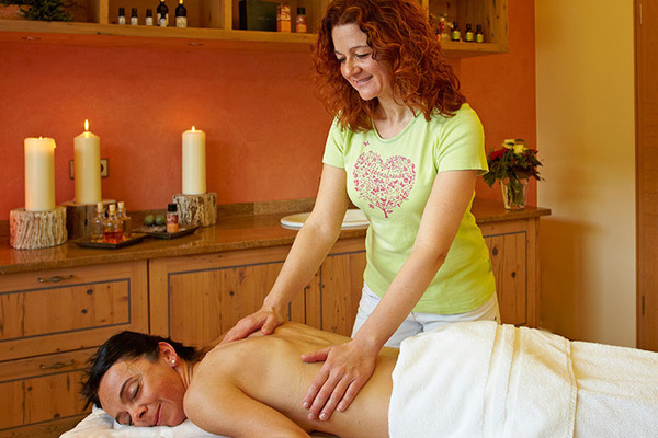 Wellnessbehandlung im Berghotel Mummelsee