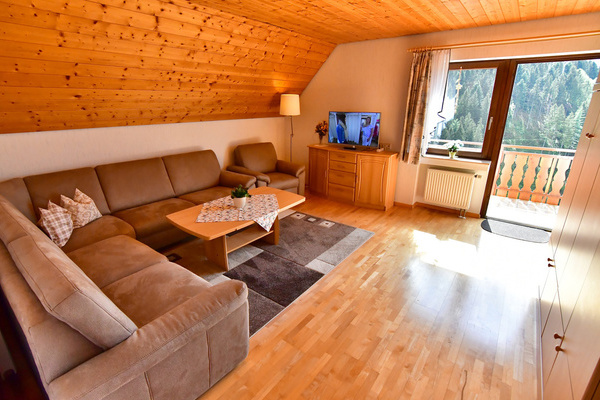 'Ferienwohnung 1 Panoramablick - Wohnzimmer'