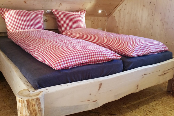 Doppelbett in der Ferienwohnung Taubenschlag 