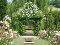 Landhaus (Bildnachweis: Mit freundlicher Genehmigung der Bade- und Kurverwaltung Bad Bellingen) Landhaus (Bildnachweis: Mit freundlicher Genehmigung der Bade- und Kurverwaltung Bad Bellingen)