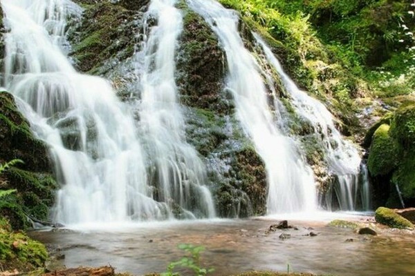 Holchenwasserfall am Himmelssteig Copyright: ( © KTG Bad Peterstal-Griesbach) Holchenwasserfall am Himmelssteig Copyright: ( © KTG Bad Peterstal-Griesbach)