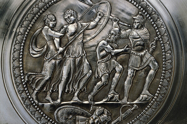 Mittelmedaillon der Achilles Platte aus dem Kaiseraugster Silberschatz Bildnachweis: © Augusta Raurica